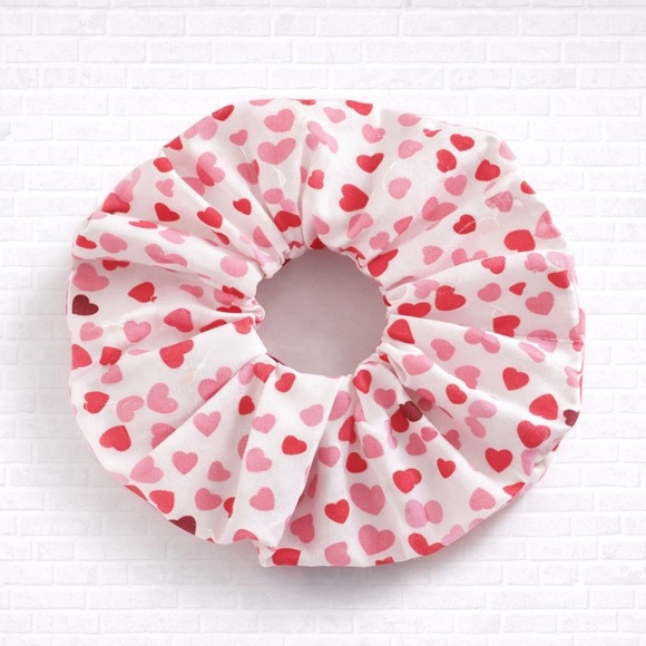 Valentines Scrunchies {PICK YOUR PRINT} - Picture 7 of 7